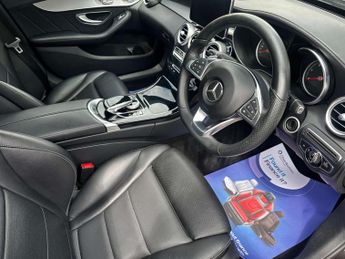 Mercedes-Benz C-CLASS 2.1 C250 AMG Line Premium+ Bluetec Auto 4dr