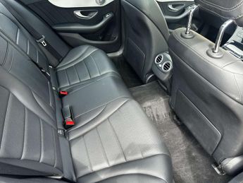 Mercedes-Benz C-CLASS 2.1 C250 AMG Line Premium+ Bluetec Auto 4dr