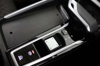 MG MG ZS 1.5 Hybrid+ SE SUV 5dr Petrol Hybrid Auto Euro 6 (s/s) (196 ps)