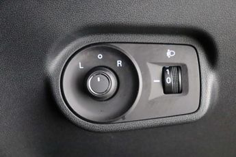 MG MG ZS 1.5 Hybrid+ SE SUV 5dr Petrol Hybrid Auto Euro 6 (s/s) (196 ps)