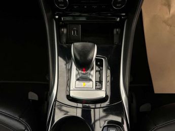 INFINITI Q30 2.0 Q30 Sport inTouch AWD Semi-Auto 4WD 5dr