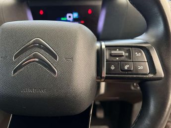 CITROEN C4 e-C4 Shine+ 5dr
