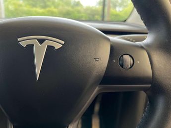 TESLA MODEL Y ModeL Y Long Range AWD 4WD 5dr