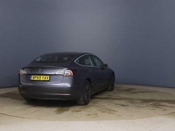 TESLA MODEL 3 Model 3 Standard Range + 4dr