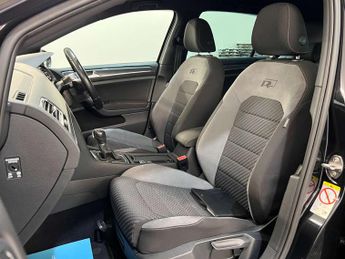 VOLKSWAGEN GOLF 2.0 Golf R-Line TDI BlueMotion Technology Semi-Auto 5dr