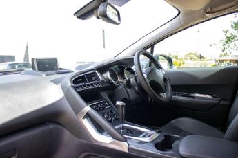 PEUGEOT 3008 1.6 3008 Allure Blue HDi S/S Auto 5dr