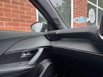 PEUGEOT 2008 2008 GT EV 5dr