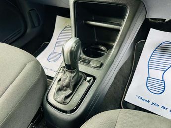 VOLKSWAGEN UP! e-up! 5dr
