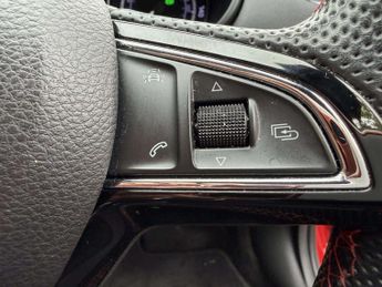 Skoda Octavia 2.0 Octavia vRS TDI Semi-Auto 5dr
