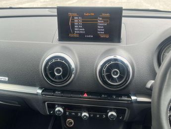 AUDI S3 2.0 S3 Sportback Quattro 4WD 5dr
