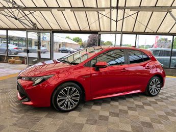TOYOTA COROLLA 1.8 Corolla Design HEV CVT 5dr