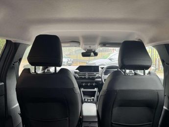 CITROEN C4 e-C4 Shine 5dr