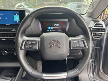 CITROEN C4 e-C4 Shine 5dr