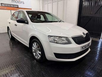 Skoda OCTAVIA 1.0 Octavia S TSi 5dr