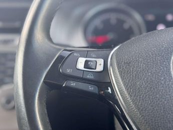 Volkswagen Golf 1.6 Golf SE BlueMotion Technology TDI Semi-Auto 5dr