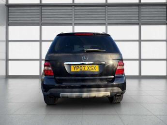 Mercedes-Benz M Class 3.0 ML280 CDI S SUV 5dr Diesel 7G-Tronic (254 g/km, 190 bhp)