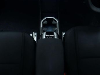 VOLVO EX30 Single Motor Extended Range 69kWh Plus SUV 5dr Electric Auto (27