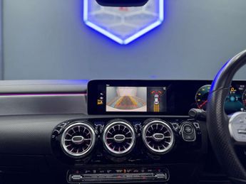 MERCEDES-BENZ CLA 1.3 CLA 180 AMG Line Premium+ Auto 4dr
