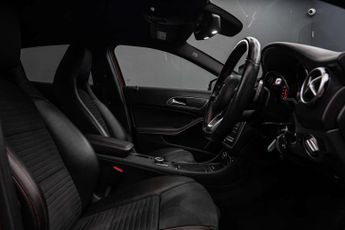 MERCEDES-BENZ GLA 2.1 GLA 220 AMG Line Premium D 4Matic Auto 4WD 5dr