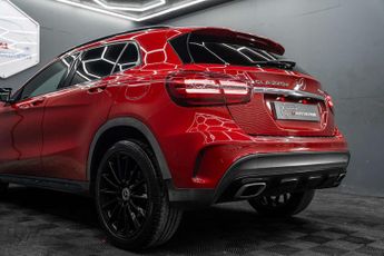 MERCEDES-BENZ GLA 2.1 GLA 220 AMG Line Premium D 4Matic Auto 4WD 5dr