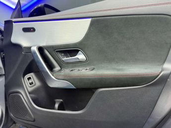 MERCEDES-BENZ CLA 1.3 CLA 250 AMG Line Premium E Auto 4dr