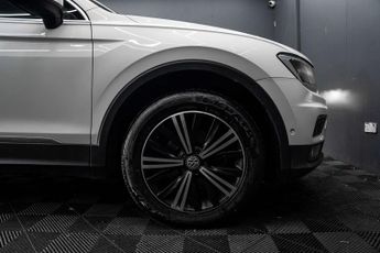 VOLKSWAGEN TIGUAN 2.0 Tiguan SE Nav TDI BlueMotion Technology 4Motion Semi-Auto 4W