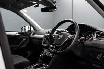 VOLKSWAGEN TIGUAN 2.0 Tiguan SE Nav TDI BlueMotion Technology 4Motion Semi-Auto 4W