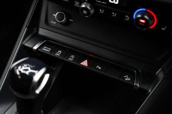 AUDI Q3 1.5 Q3 S Line 35 TFSI MHEV Semi-Auto 5dr