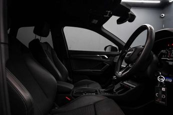 AUDI Q3 1.5 Q3 S Line 35 TFSI MHEV Semi-Auto 5dr