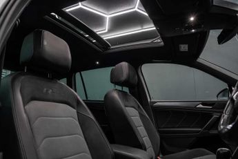 VOLKSWAGEN TIGUAN 1.5 Tiguan R-Line TSi Evo Semi-Auto 5dr