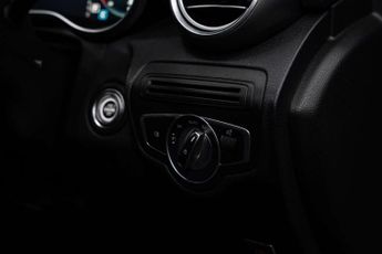 MERCEDES-BENZ GLC 2.0 GLC 300 AMG Line Premium+ D 4Matic Auto 4WD 5dr