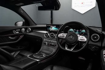 MERCEDES-BENZ GLC 2.0 GLC 300 AMG Line Premium+ D 4Matic Auto 4WD 5dr