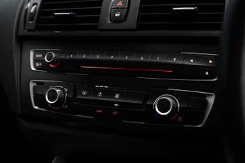 BMW 1 SERIES 2.0 116d Sport Auto 5dr