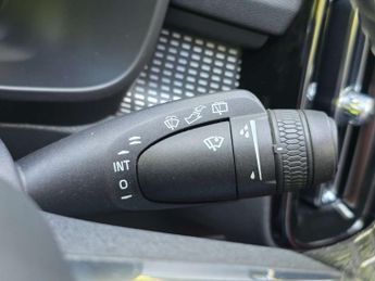 VOLVO XC40 1.5 XC40 R-Design Pro T3 Auto 5dr