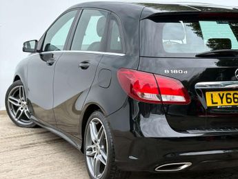 Mercedes-Benz B-CLASS 1.5 B 180 AMG Line D Auto 5dr