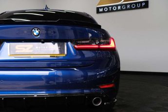 BMW 3 Series 2.0 330e Sport Professional Auto 4dr