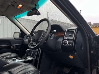 Land Rover RANGE ROVER 3.6 Range Rover Vogue TDV8 Auto 4WD 5dr