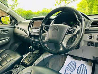 MITSUBISHI L200 2.4 L200 Barbarian DI-D Auto 4WD