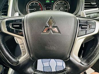 MITSUBISHI L200 2.4 L200 Barbarian DI-D Auto 4WD