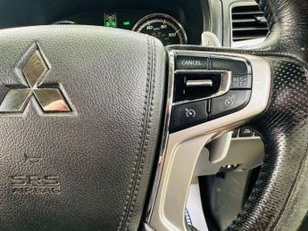 MITSUBISHI L200 2.4 L200 Barbarian DI-D Auto 4WD