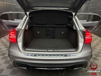 Mercedes-Benz GLA 2.1 GLA220d AMG Line (Premium Plus) SUV 5dr Diesel 7G-DCT 4MATIC