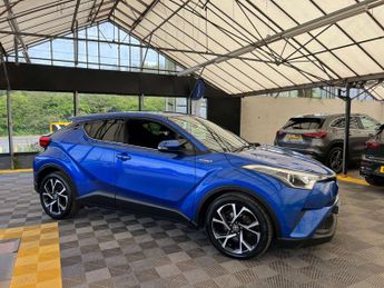 TOYOTA C-HR 1.8 C-HR Design HEV CVT 5dr