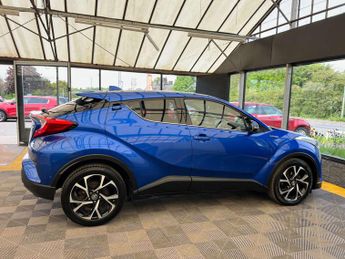 TOYOTA C-HR 1.8 C-HR Design HEV CVT 5dr