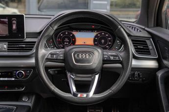 AUDI Q5 2.0 Q5 S Line 40 TDI Quattro Semi-Auto 4WD 5dr