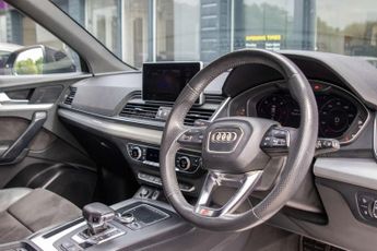 AUDI Q5 2.0 Q5 S Line 40 TDI Quattro Semi-Auto 4WD 5dr