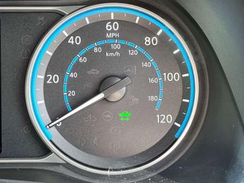 NISSAN LEAF Leaf Tekna Electric 110kw, 39kwh (Automatic)