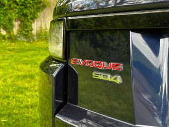 Land Rover RANGE ROVER EVOQUE 2.2 Range Rover Evoque Dynamic SD4 Auto 4WD 5dr