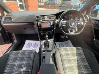 Volkswagen Golf 2.0 TDI BlueMotion Tech GTD Hatchback 3dr Diesel DSG Euro 6 (s/s