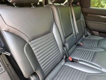 LAND ROVER DISCOVERY 3.0 Discovery HSE TD6 Auto 4WD 5dr