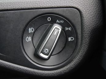 VOLKSWAGEN GOLF 1.5 TSI Match Auto ESTATE